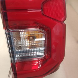 FARO TRASERO HILUX  2021 A 2023- (NUEVO)