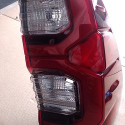 FARO TRASERO HILUX  2021 A 2023- (NUEVO)